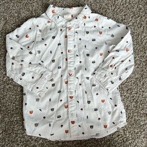 H&M White Button Down Shirt with Bear and Tree Print